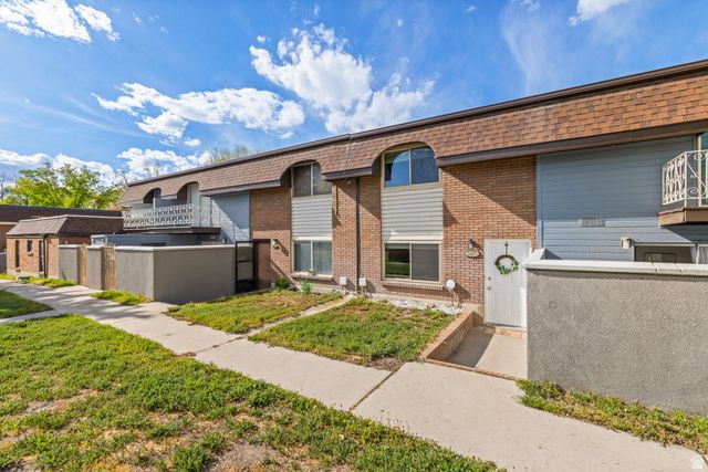 1407 ARTHUR DR, Provo, UT 84601
