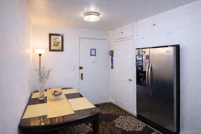 8616 60th Avenue 5P, Elmhurst, NY 11373