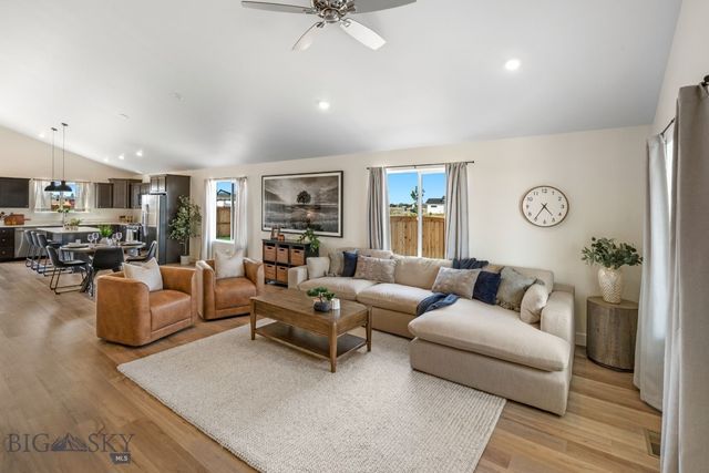 715 Spaniel Lane, Belgrade, MT 59714