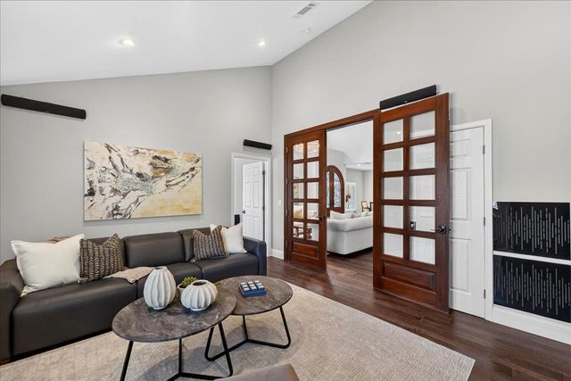 7016 Heartland Way, San Jose, CA 95135
