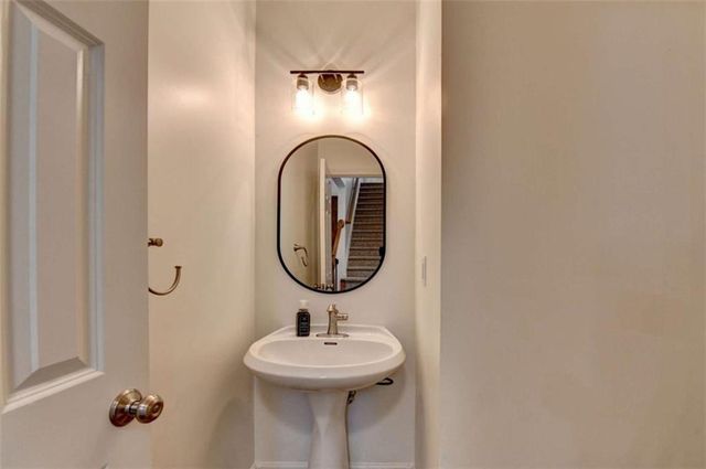 5932 Peacock Lane, Hoschton, GA 30548