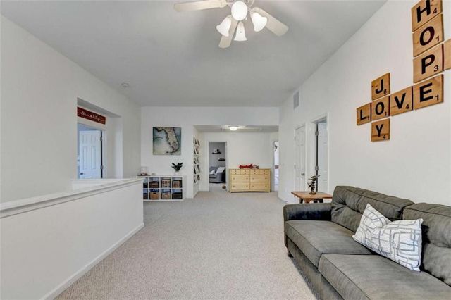 5932 Peacock Lane, Hoschton, GA 30548