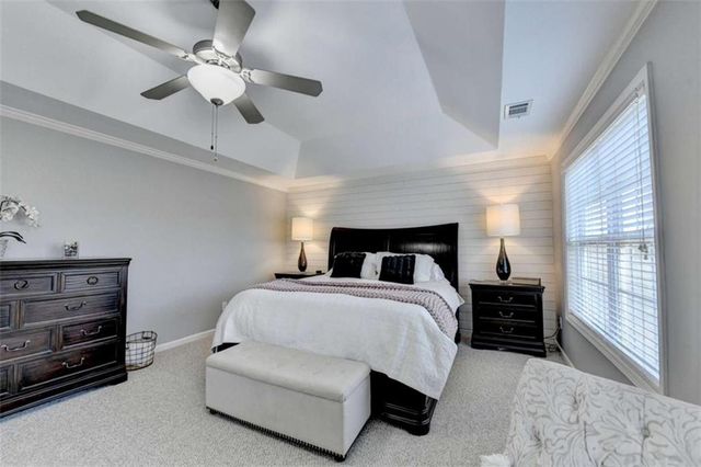 5932 Peacock Lane, Hoschton, GA 30548