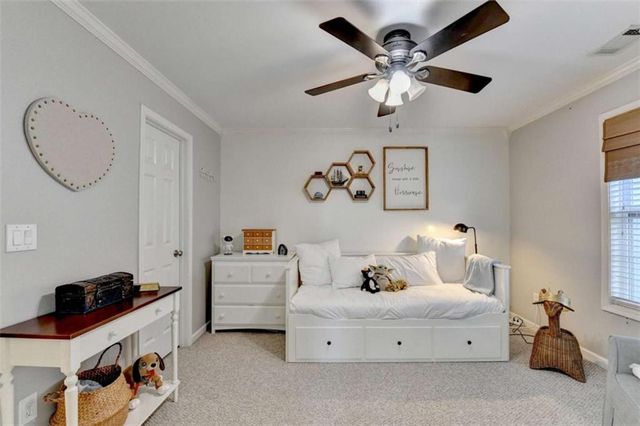 5932 Peacock Lane, Hoschton, GA 30548