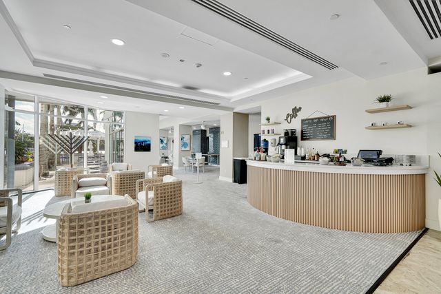 2670 E Sunrise Boulevard 703, Fort Lauderdale, FL 33304