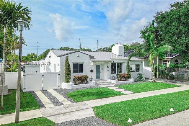 742 NE 82nd Ter, Miami, FL 33138