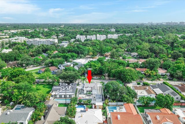 742 NE 82nd Ter, Miami, FL 33138