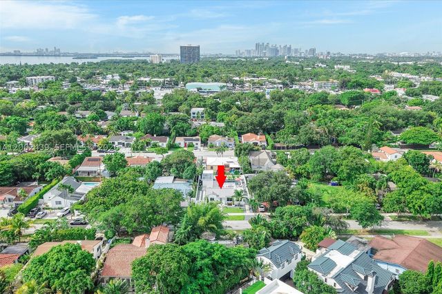 742 NE 82nd Ter, Miami, FL 33138
