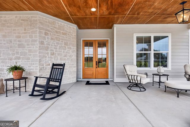 124 John C Hunter Road, Sharpsburg, GA 30277