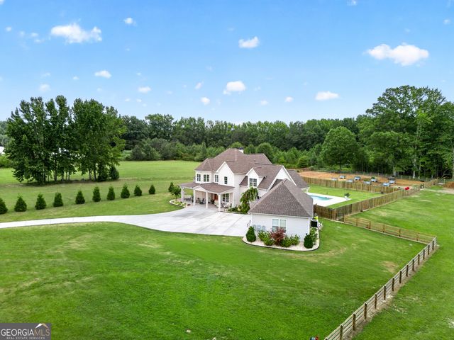 124 John C Hunter Road, Sharpsburg, GA 30277