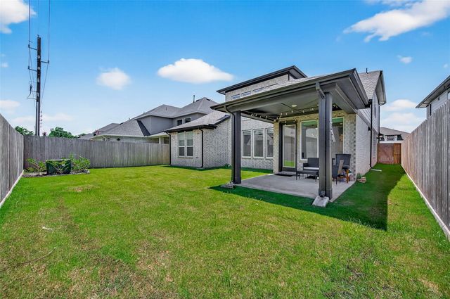 2114 Cool Greens Street, Richmond, TX 77406