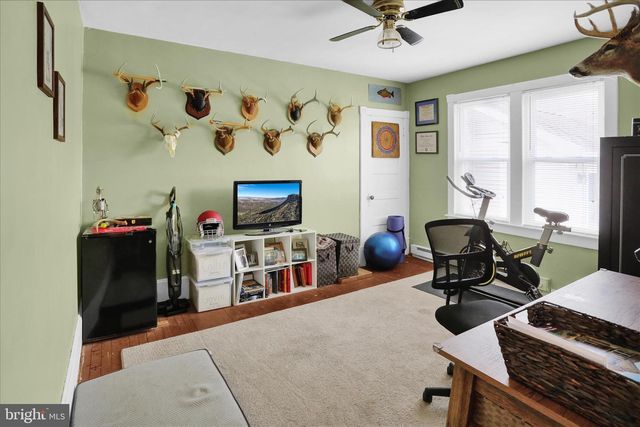 1506 MOUNT HOPE AVE, Pottsville, PA 17901