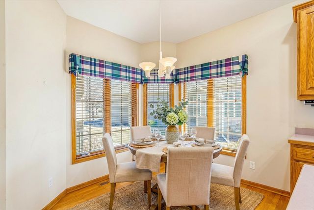 18045 39th Place N, Plymouth, MN 55446