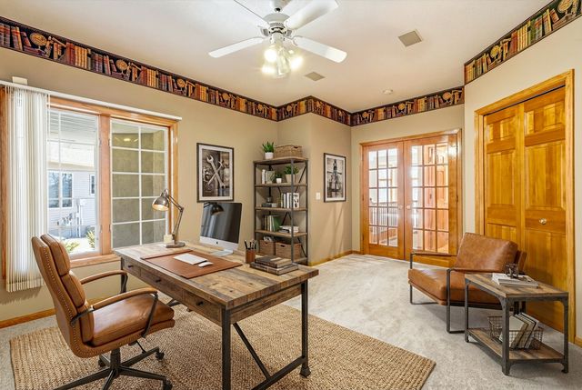 18045 39th Place N, Plymouth, MN 55446