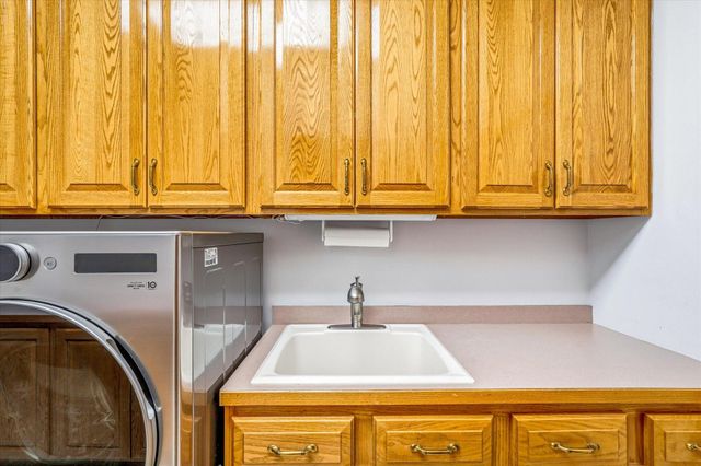 18045 39th Place N, Plymouth, MN 55446