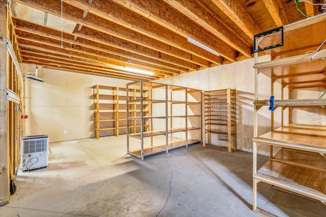 18045 39th Place N, Plymouth, MN 55446