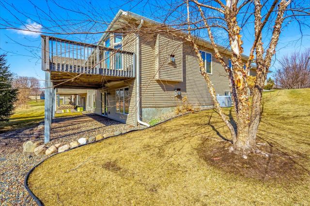 18045 39th Place N, Plymouth, MN 55446