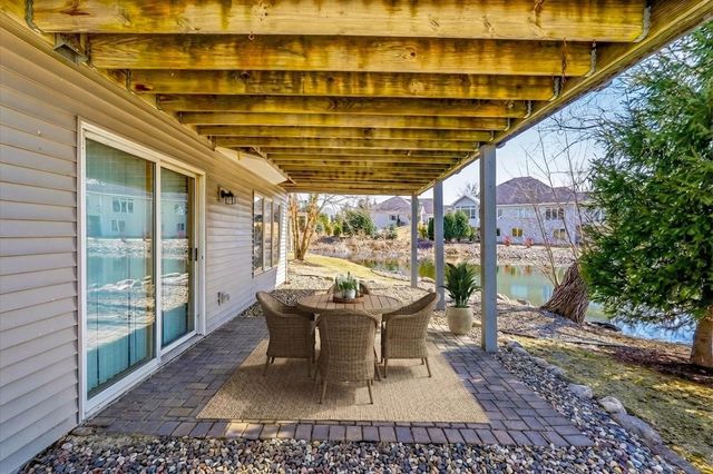 18045 39th Place N, Plymouth, MN 55446