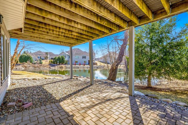 18045 39th Place N, Plymouth, MN 55446