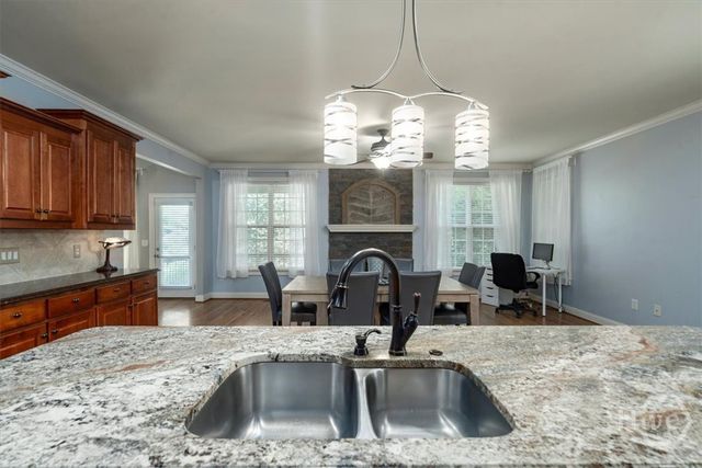 303 Vantage Drive, Jefferson, GA 30549