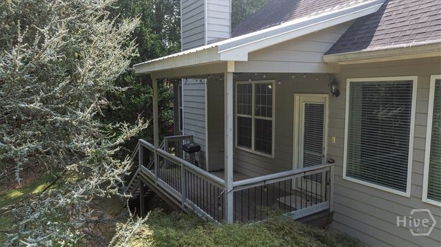 303 Vantage Drive, Jefferson, GA 30549