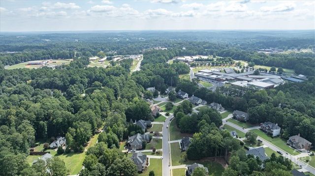 303 Vantage Drive, Jefferson, GA 30549