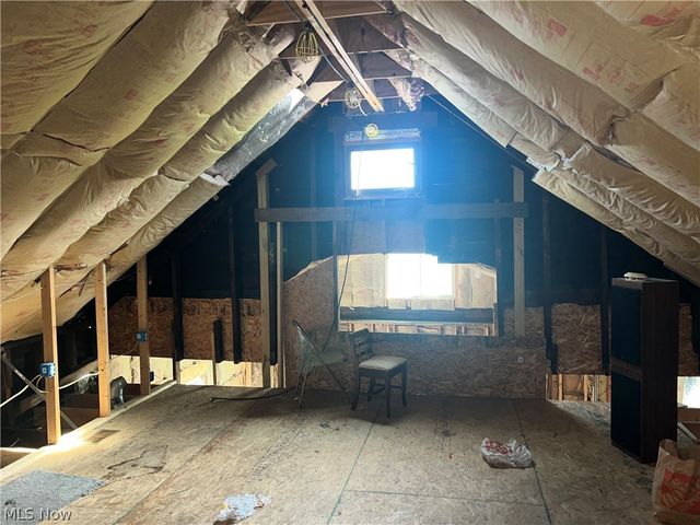 6307 Lansing Avenue, Cleveland, OH 44105