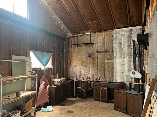6307 Lansing Avenue, Cleveland, OH 44105