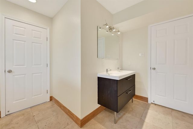 16117 Singapore Lane, Jersey Village, TX 77040