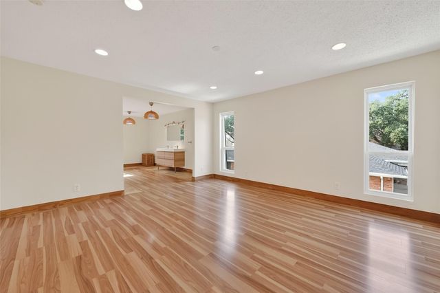 16117 Singapore Lane, Jersey Village, TX 77040