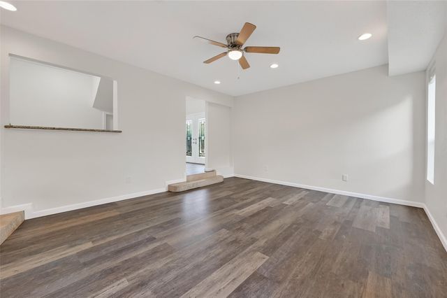 16117 Singapore Lane, Jersey Village, TX 77040