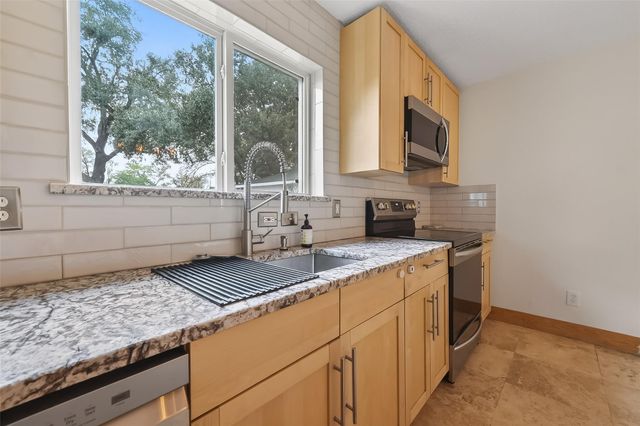 16117 Singapore Lane, Jersey Village, TX 77040