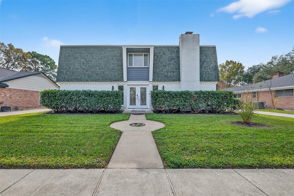 16117 Singapore Lane, Jersey Village, TX 77040