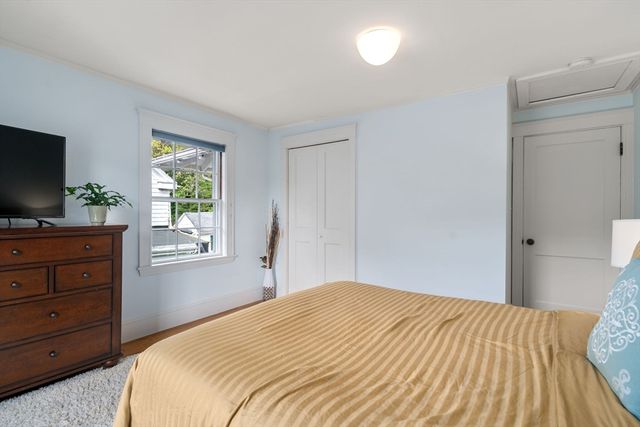 26 Berkshire Road, Newton, MA 02460
