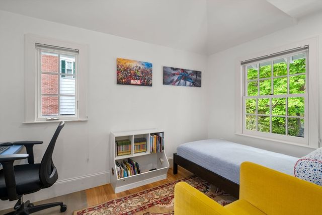 26 Berkshire Road, Newton, MA 02460