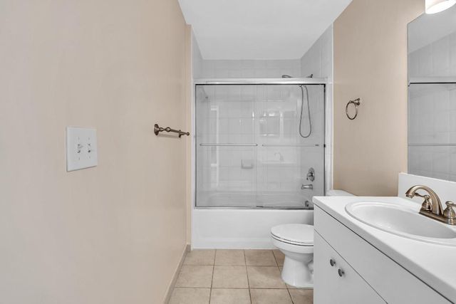 616 Clearwater Park Road 508, West Palm Beach, FL 33401