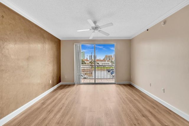 616 Clearwater Park Road 508, West Palm Beach, FL 33401