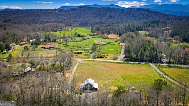 2954 Sugar Creek Road, Blue Ridge, GA 30513