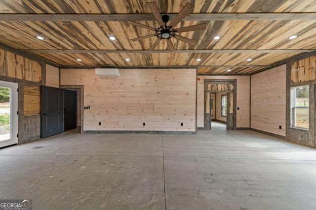 2954 Sugar Creek Road, Blue Ridge, GA 30513