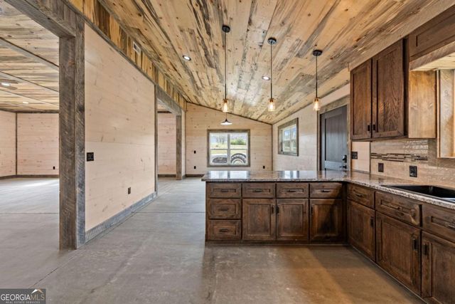 2954 Sugar Creek Road, Blue Ridge, GA 30513