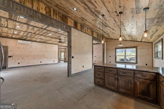 2954 Sugar Creek Road, Blue Ridge, GA 30513