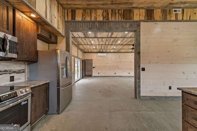 2954 Sugar Creek Road, Blue Ridge, GA 30513