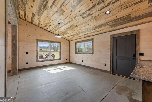 2954 Sugar Creek Road, Blue Ridge, GA 30513
