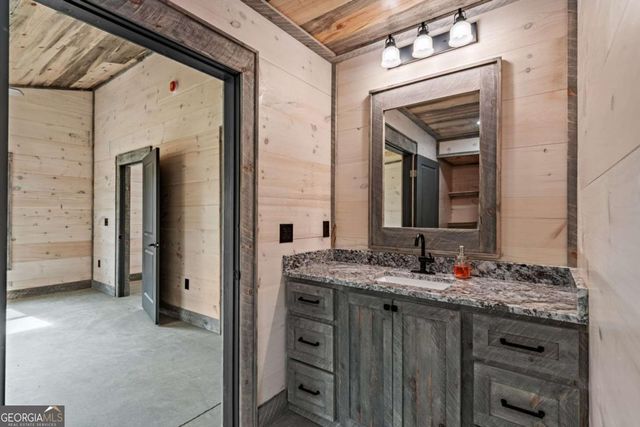 2954 Sugar Creek Road, Blue Ridge, GA 30513
