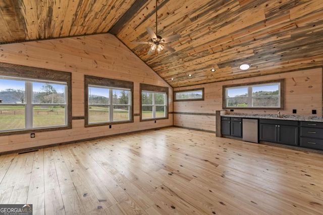 2954 Sugar Creek Road, Blue Ridge, GA 30513