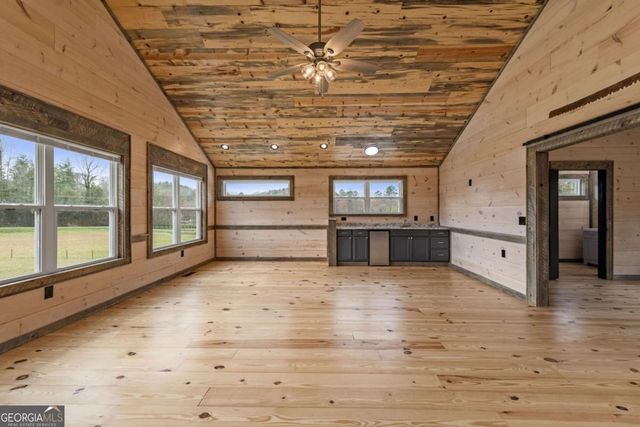 2954 Sugar Creek Road, Blue Ridge, GA 30513