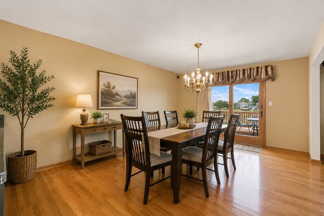 611 Edgewater Drive, Minooka, IL 60447