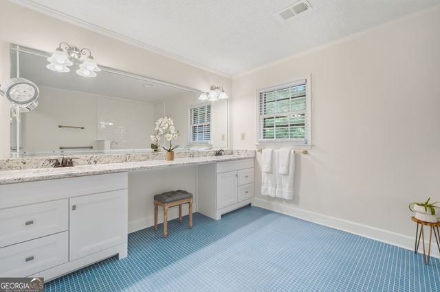 4116 River Cliff Chse, Marietta, GA 30067