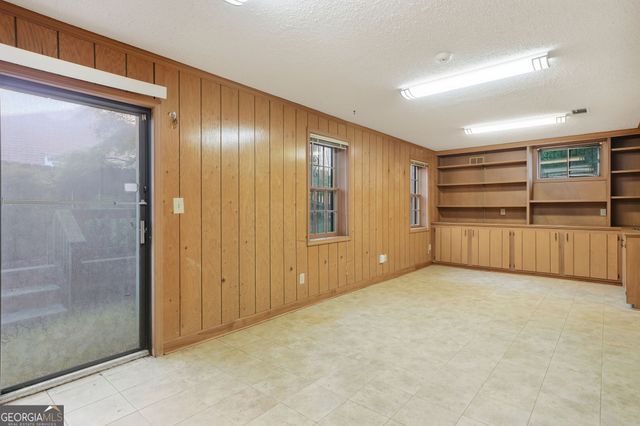 4116 River Cliff Chse, Marietta, GA 30067