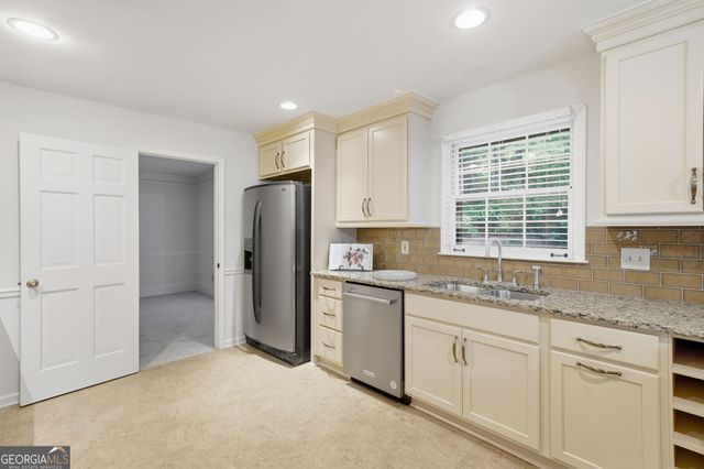 4116 River Cliff Chse, Marietta, GA 30067